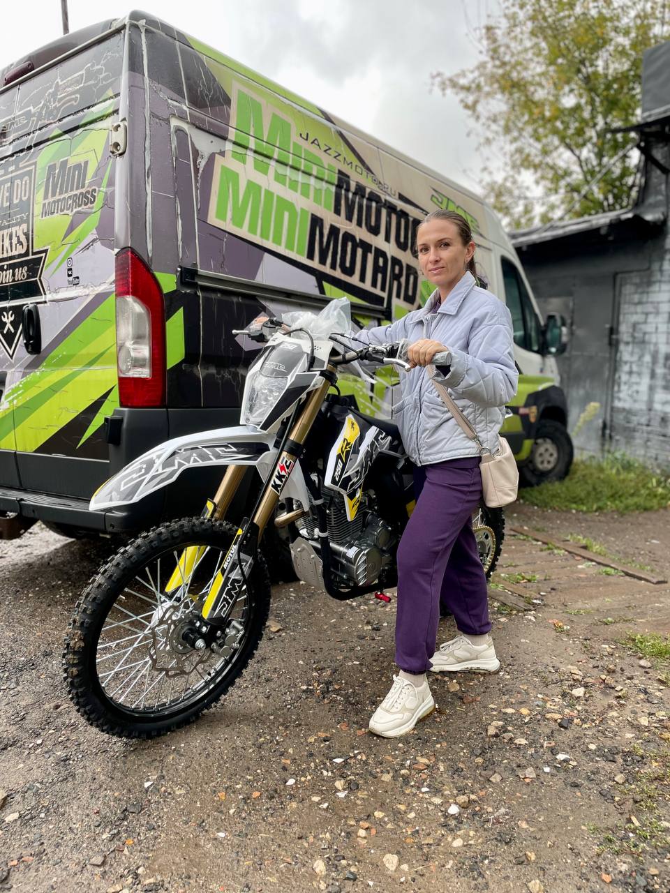 JMC 250 FR 19/16